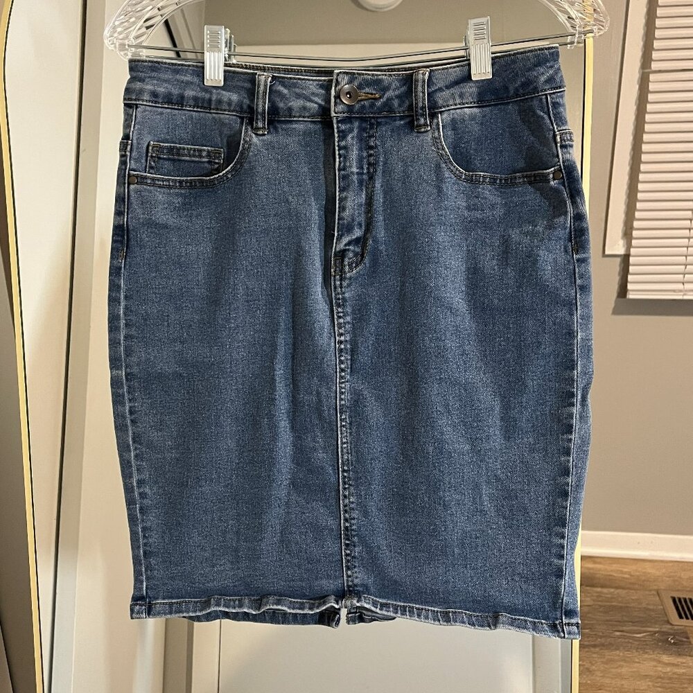 Stretchy Denim Pencil Skirt